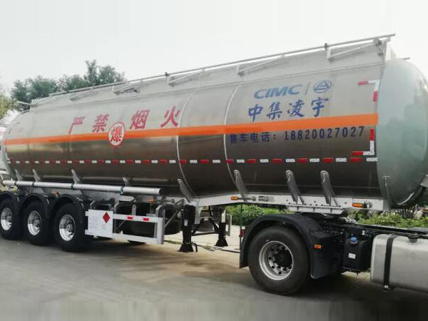 現(xiàn)場(chǎng)收獲多臺(tái)意向，中集凌宇高端液罐車(chē)遼寧受青睞