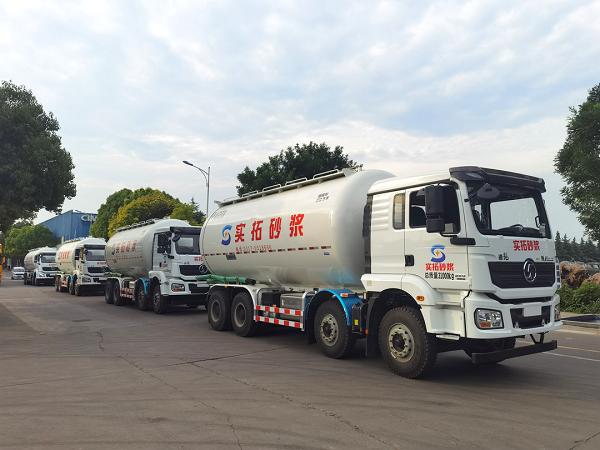 一分信任，十分責(zé)任，中集凌宇粉罐車交付六年老客戶！